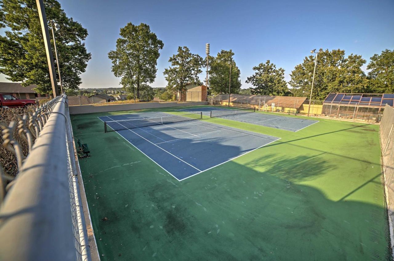 Branson Condo With Pool Access, Walk To Fishing Extérieur photo